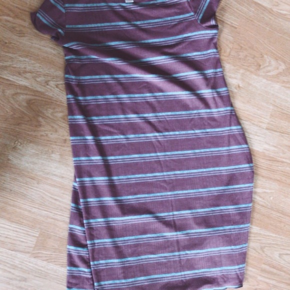 pink/grey t-shirt dress - Picture 3 of 7